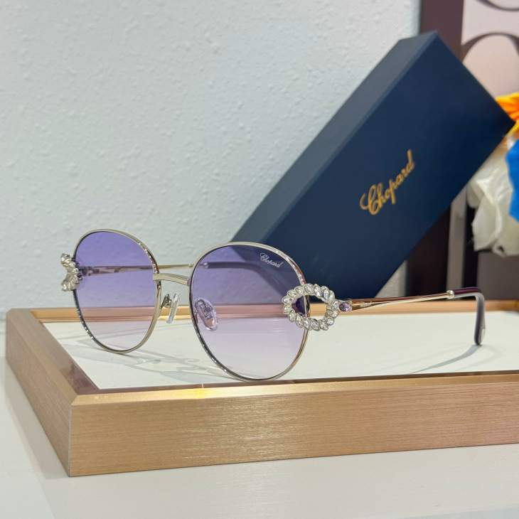 Picture of Chopard Sunglasses _SKUfw76988243fw